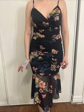 le château Black Floral Ruched High-Low Midi Dress